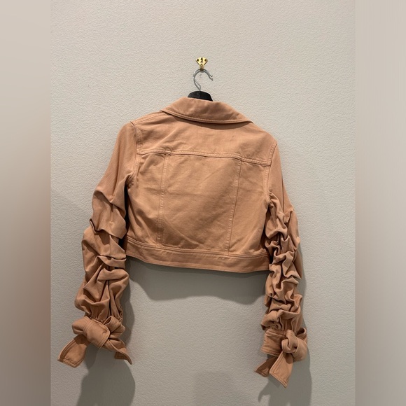 🎀ALICE + OLIVIA TIFF DENIM JACKET WITH BOW SLEEVE🎀 - Picture 10 of 10